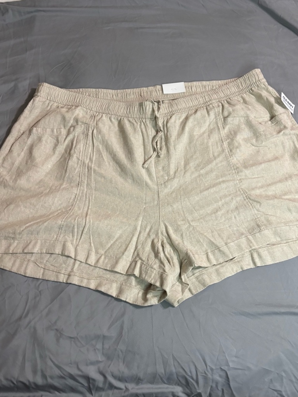 Old Navy Light Beige High-Rise Drawstring Linen-Blend Shorts